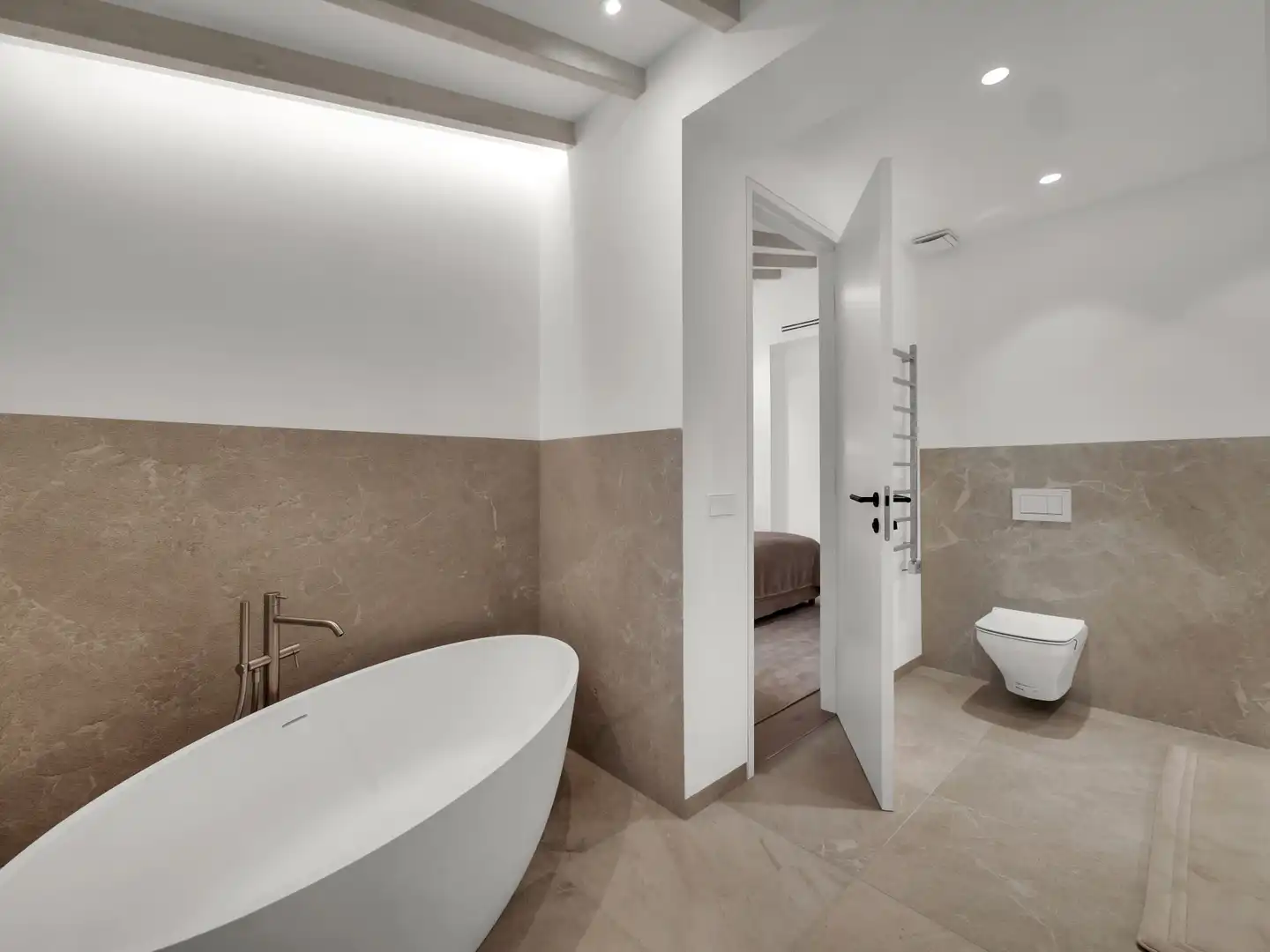 Bathroom of Detached homes for rent in  Palma de Mallorca  with Air Conditioner, Heating and Private garden