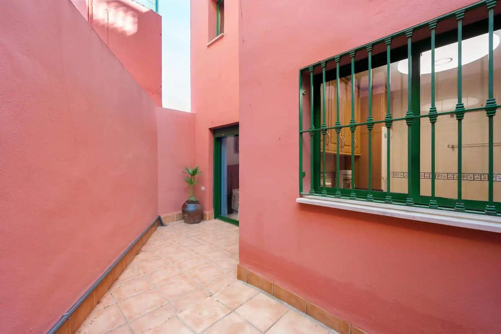 Flat for rent in Calle Calle Mirlos, Torreblanca del Sol