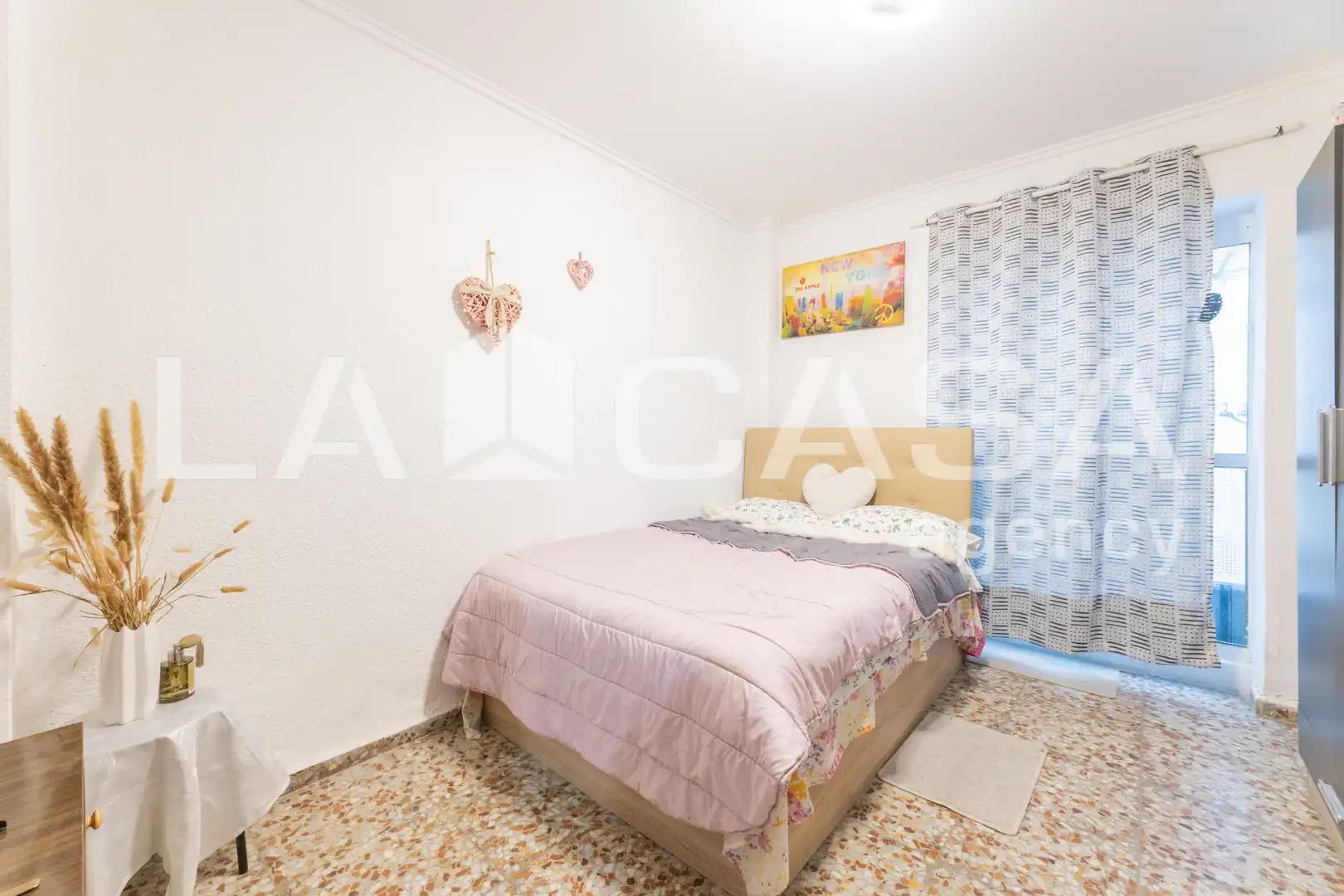 Bedroom of Flat for sale in Valencia  with Terrace