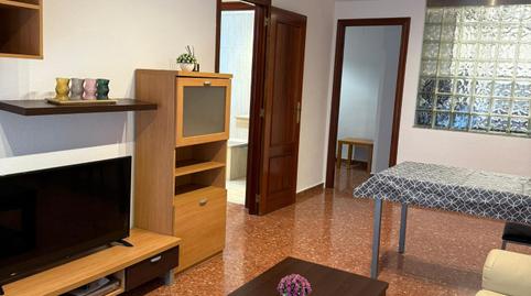 Foto 2 de Piso de alquiler en Francisco Barrachina Este, Barrio de Benicalap, Valencia Capital