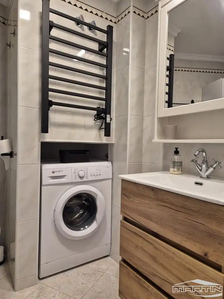 Baño de Estudio de alquiler en Torrox con Aire acondicionado, Trastero y Piscina