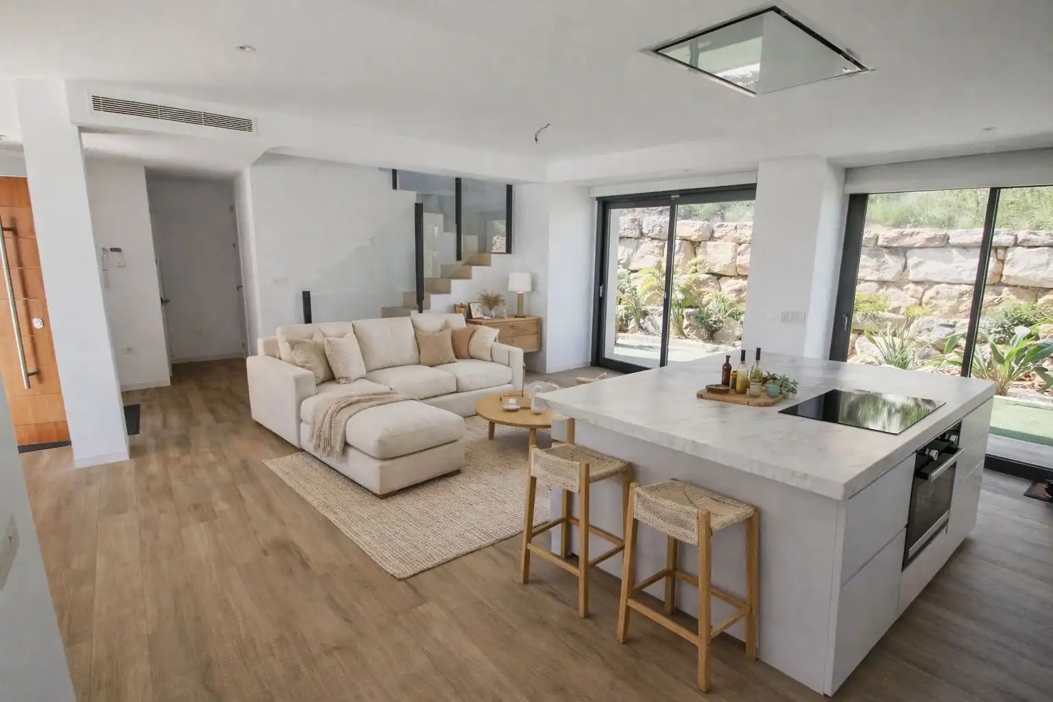 Sala de estar de Casa o chalet en venta en Polop con Aire acondicionado, Jardín privado y Terraza