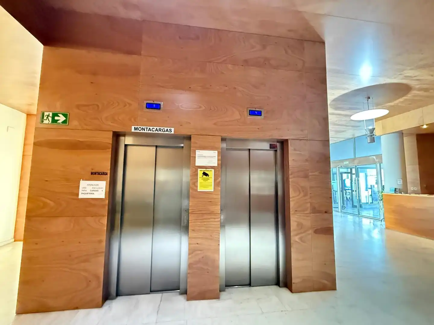 Oficina de alquiler en Mairena del Aljarafe con Aire acondicionado