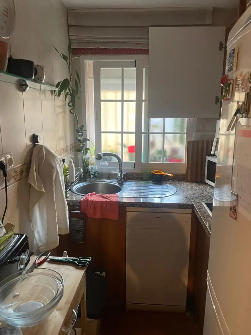 Cuina de Pis en venda en Granada amb Aire condicionat, Moblat i Rentadora