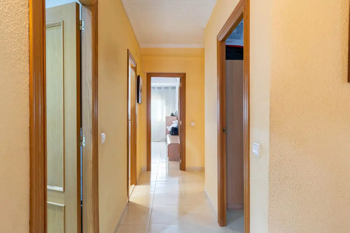 Wohnung zum Verkauf in Moncada mit Heizung, Terrasse und Balkon