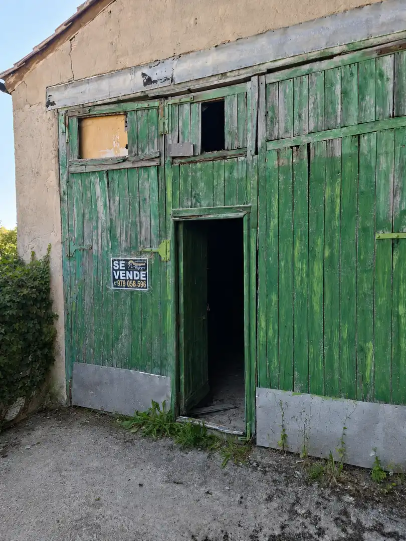 Vista exterior de Casa o xalet en venda en Pomar de Valdivia amb Traster i Moblat
