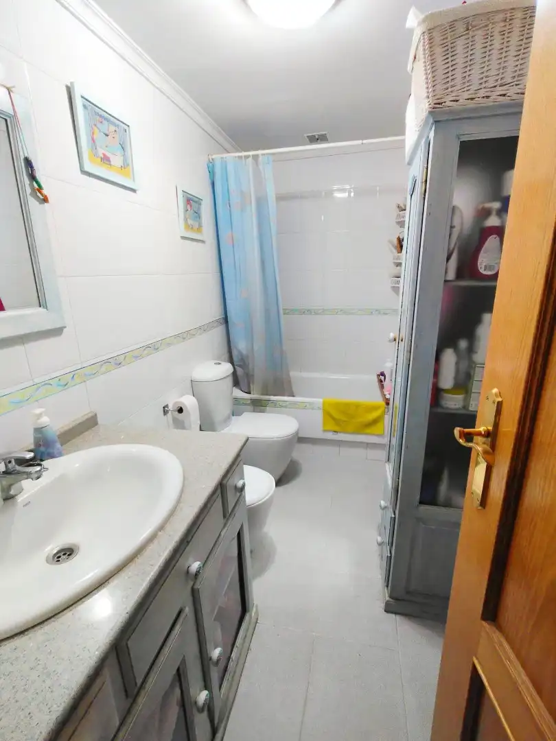 Flat with terrace for sale in Calle Laguna 38, imagen 8