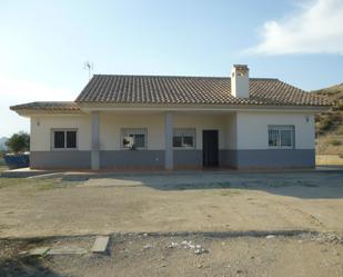 Vista exterior de Casa o xalet en venda en Lorca amb Aire condicionat i Jardí privat