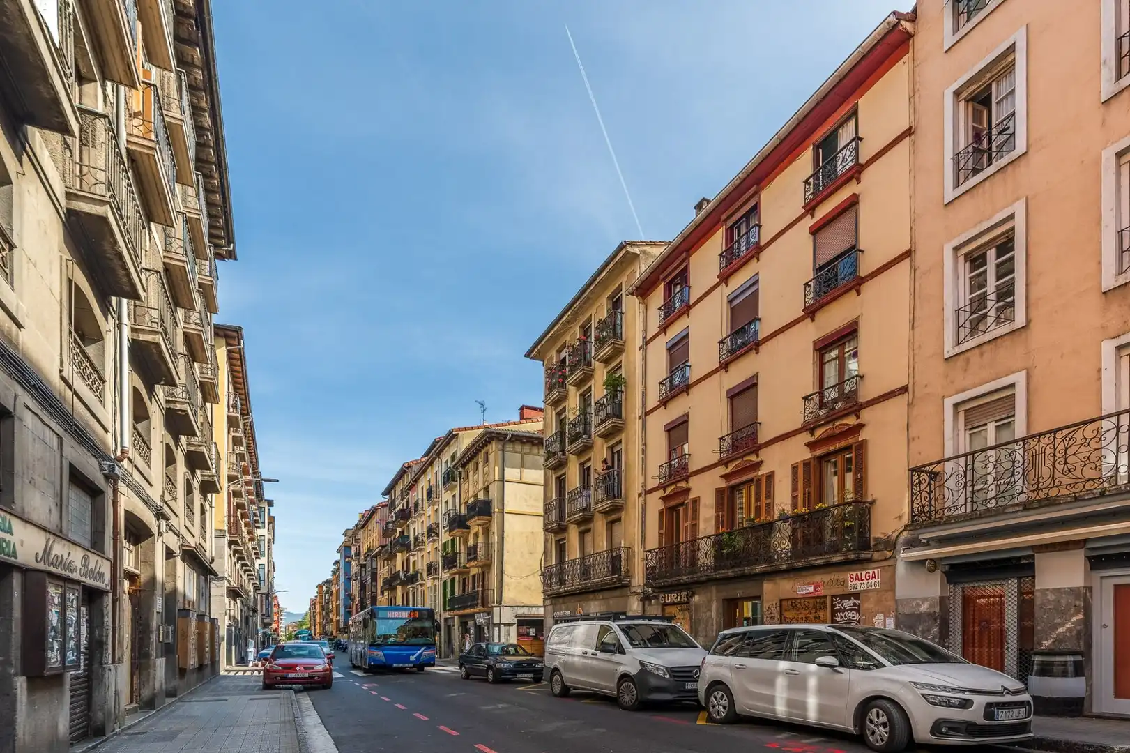Exterior view of Flat for sale in Tolosa  with Storage room and Furnished