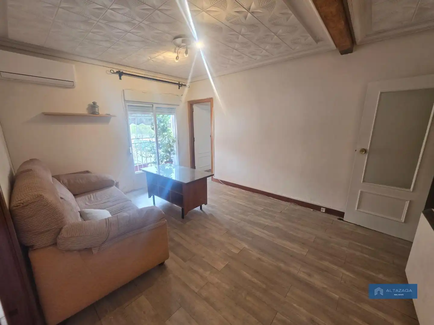 Wohnzimmer von Wohnung zum Verkauf in San Sebastián de los Reyes mit Klimaanlage, Heizung und Terrasse