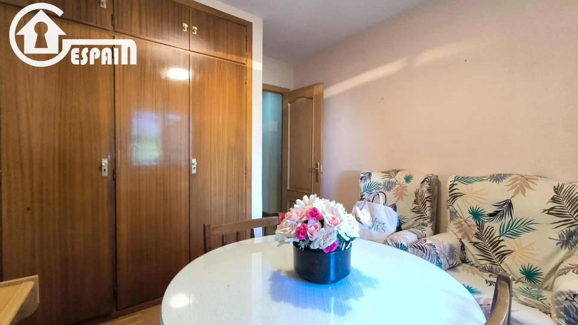 Bedroom of Flat for sale in Madrid  with Air Conditioner and Heating