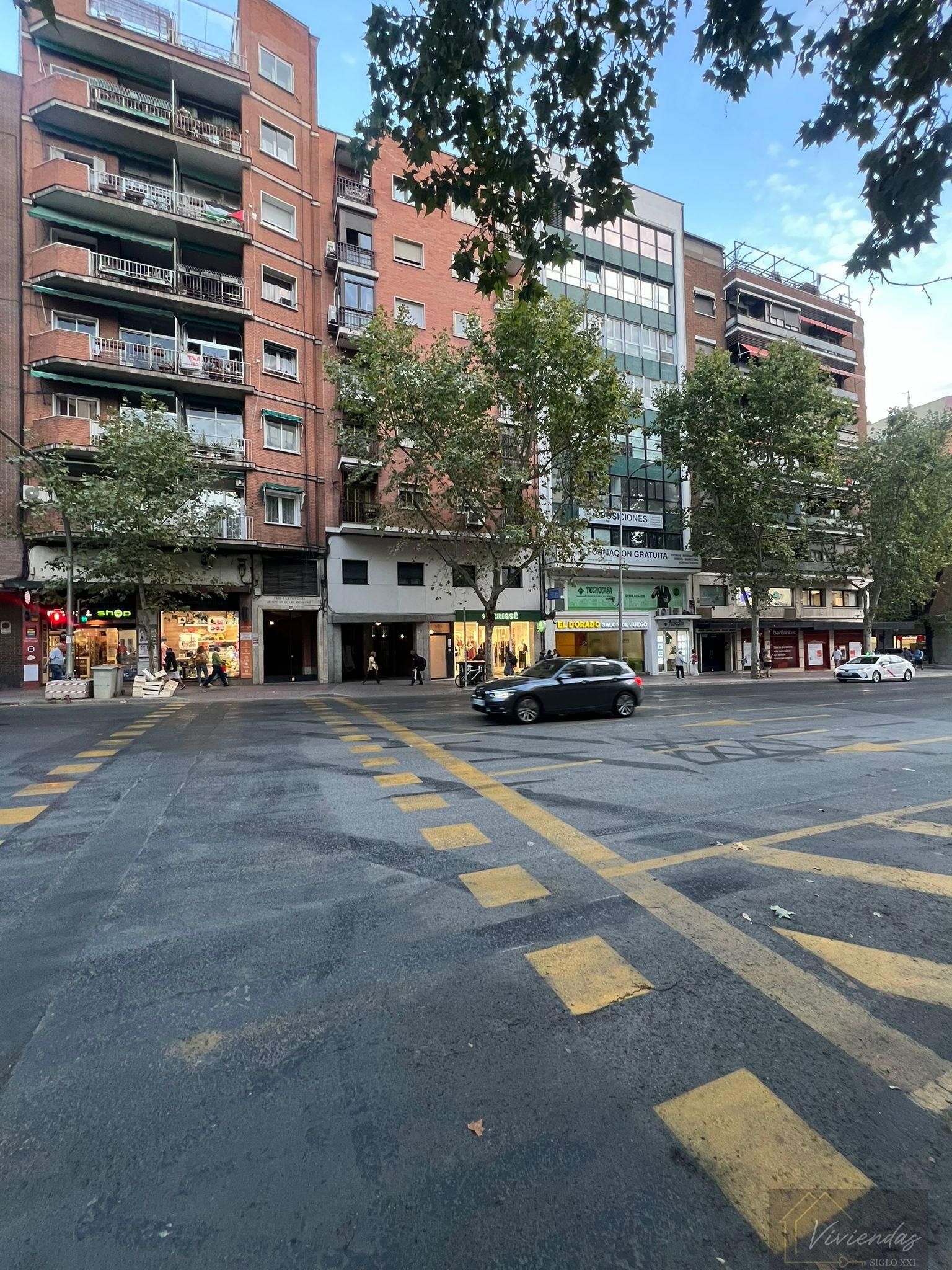 Exterior view of Flat for sale in  Madrid Capital  with Air Conditioner, Heating and Parquet flooring