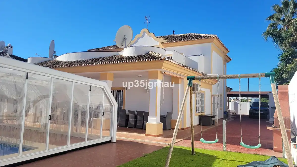Villa mit Pool zum Verkauf in Avenida Benamara 15, imagen 25