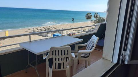 Foto 2 de Piso de alquiler en Paseo Marítimo Rey de España, Las Gaviotas  - Carvajal, Fuengirola