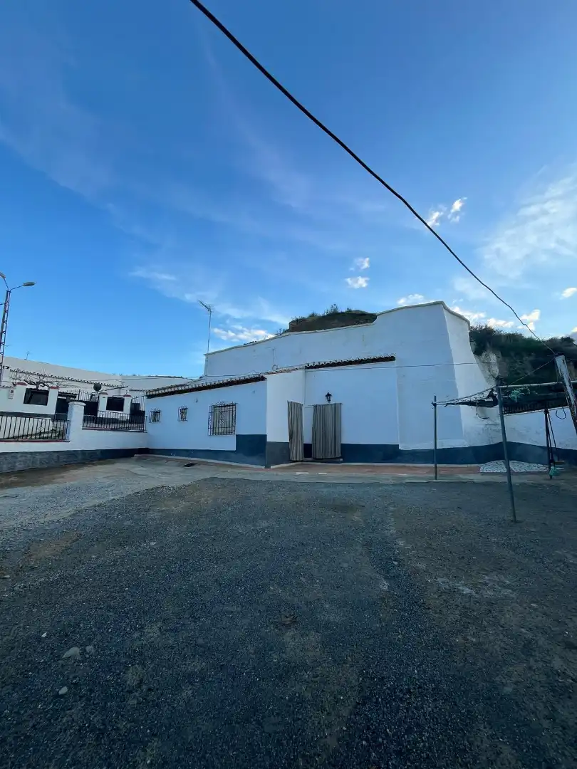 Chalet en venta en Guadix, imagen 2