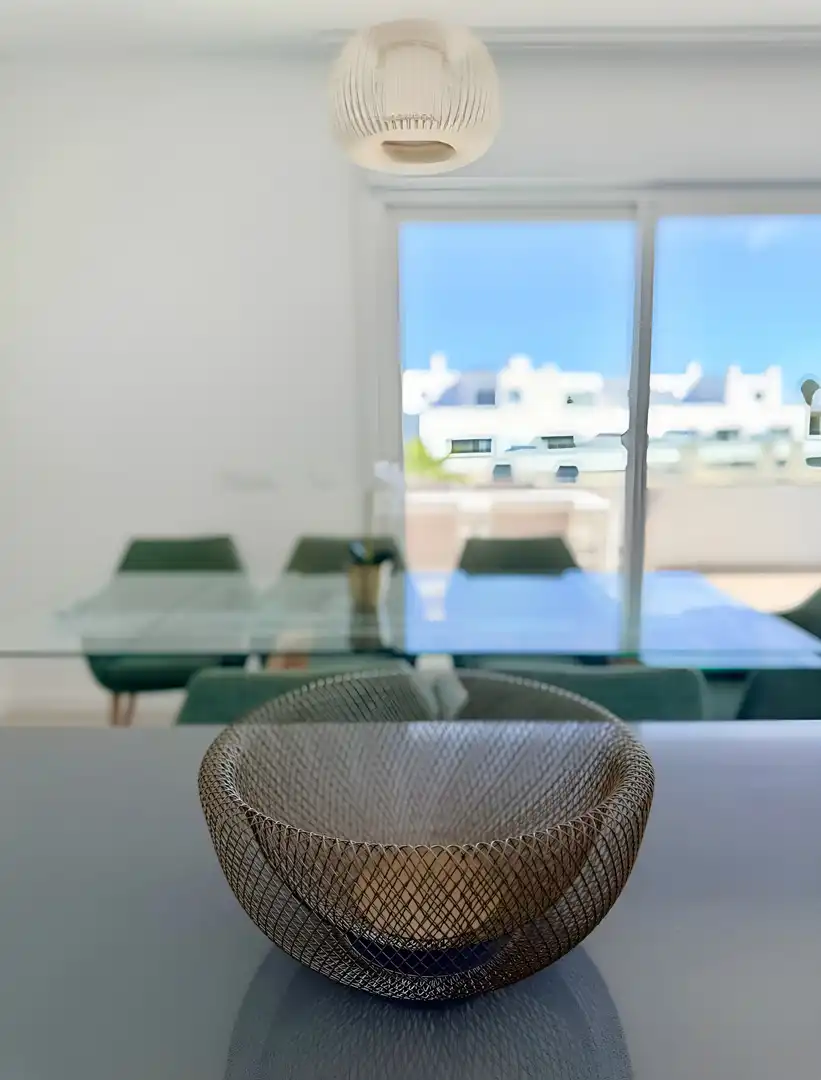 Comedor de Apartamento de alquiler en Estepona con Aire acondicionado, Terraza y Piscina