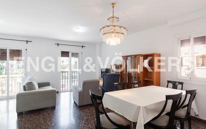 Vista exterior de Casa o xalet en venda en Paterna amb Aire condicionat, Calefacció i Terrassa