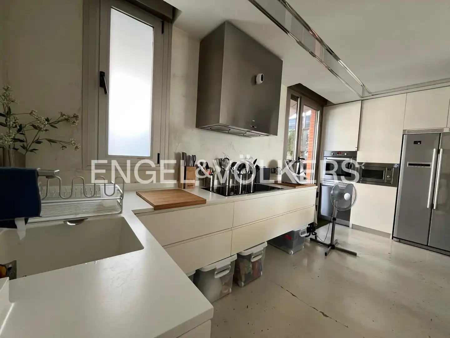 Cocina de Dúplex de alquiler en Valencia con Calefacción