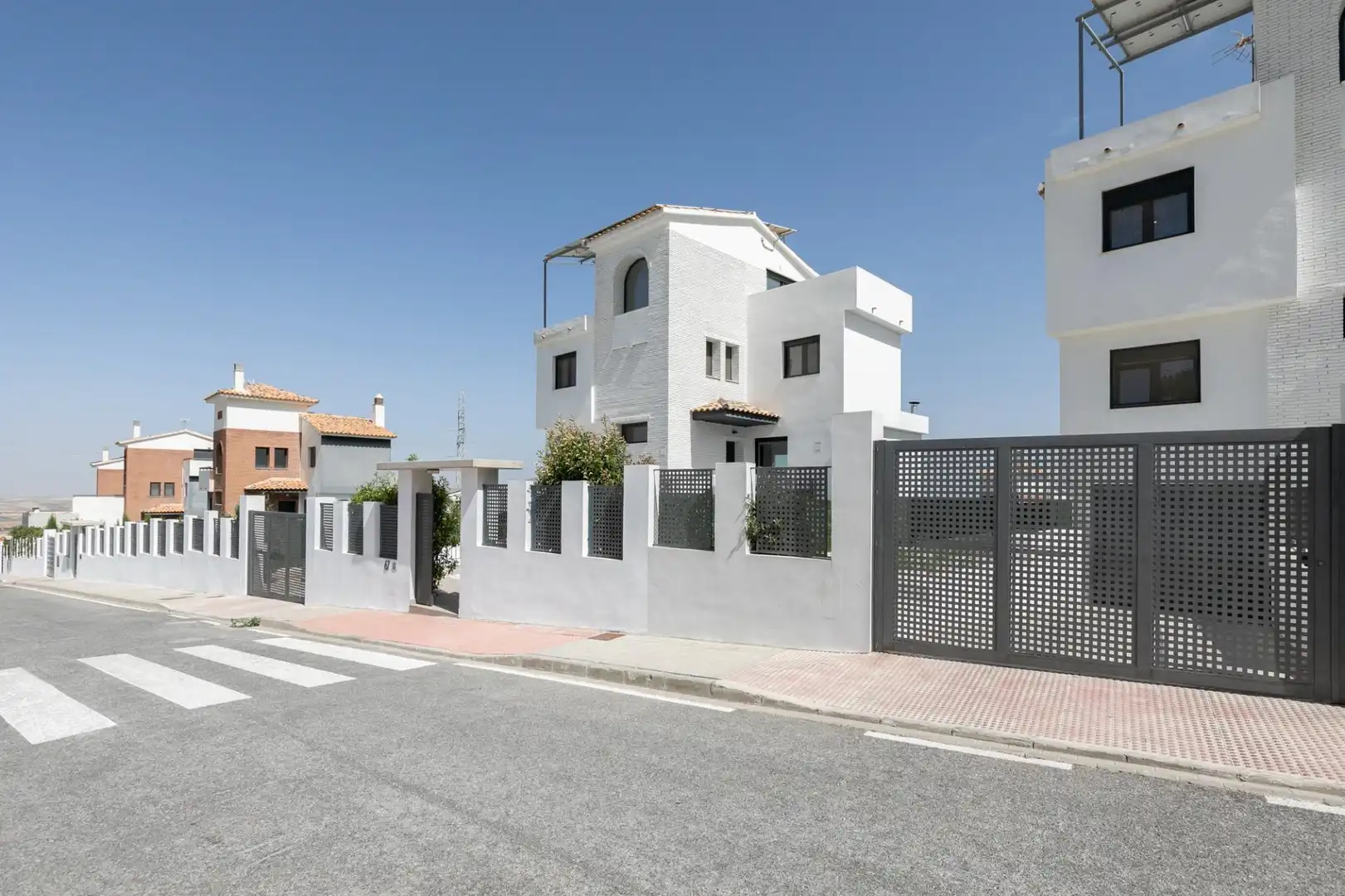 Exterior view of Houses for sale in Dílar  with Air Conditioner, Heating and Private garden