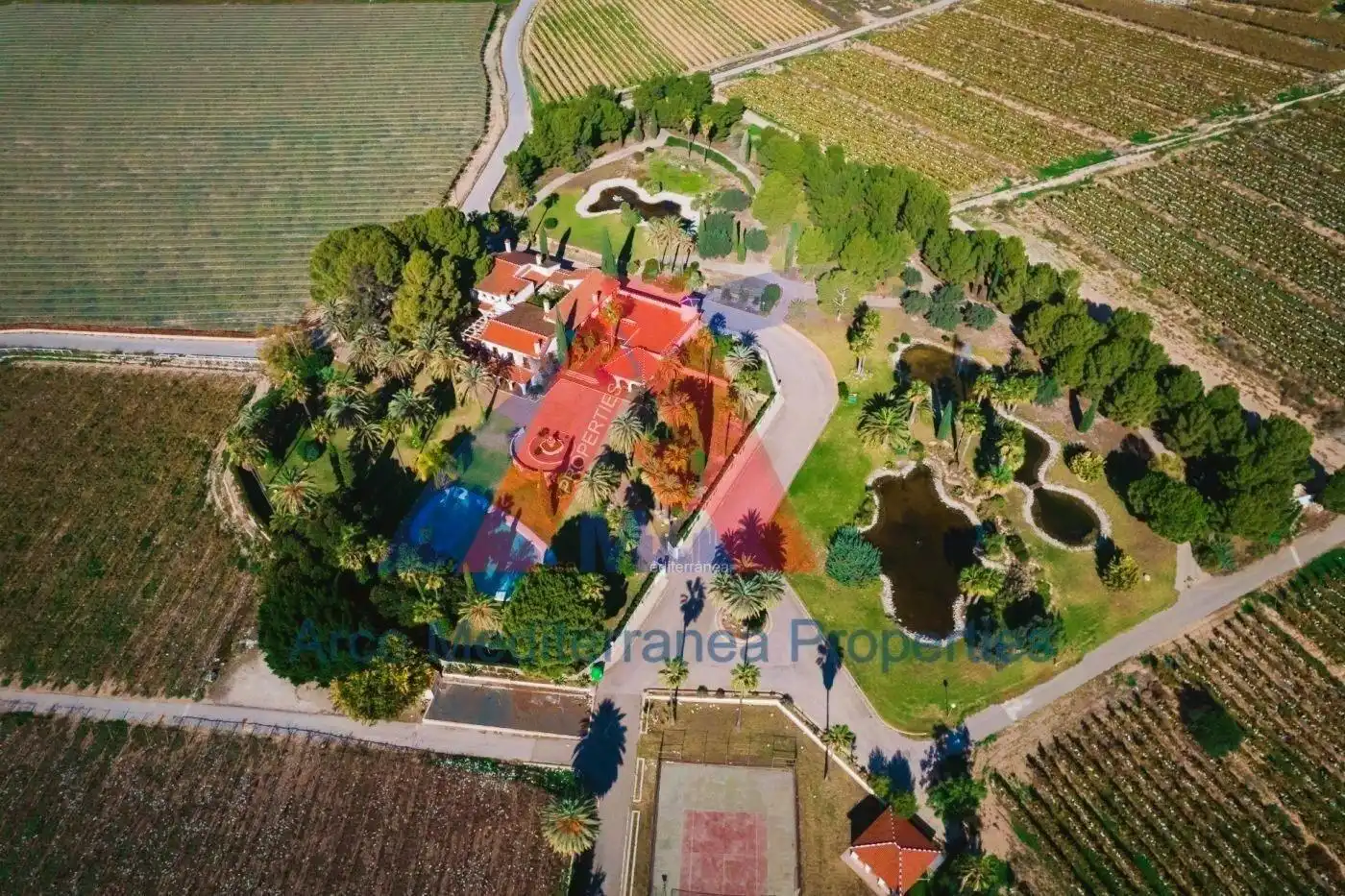 Außenansicht von Country house zum Verkauf in Novelda mit Klimaanlage, Heizung und Privatgarten