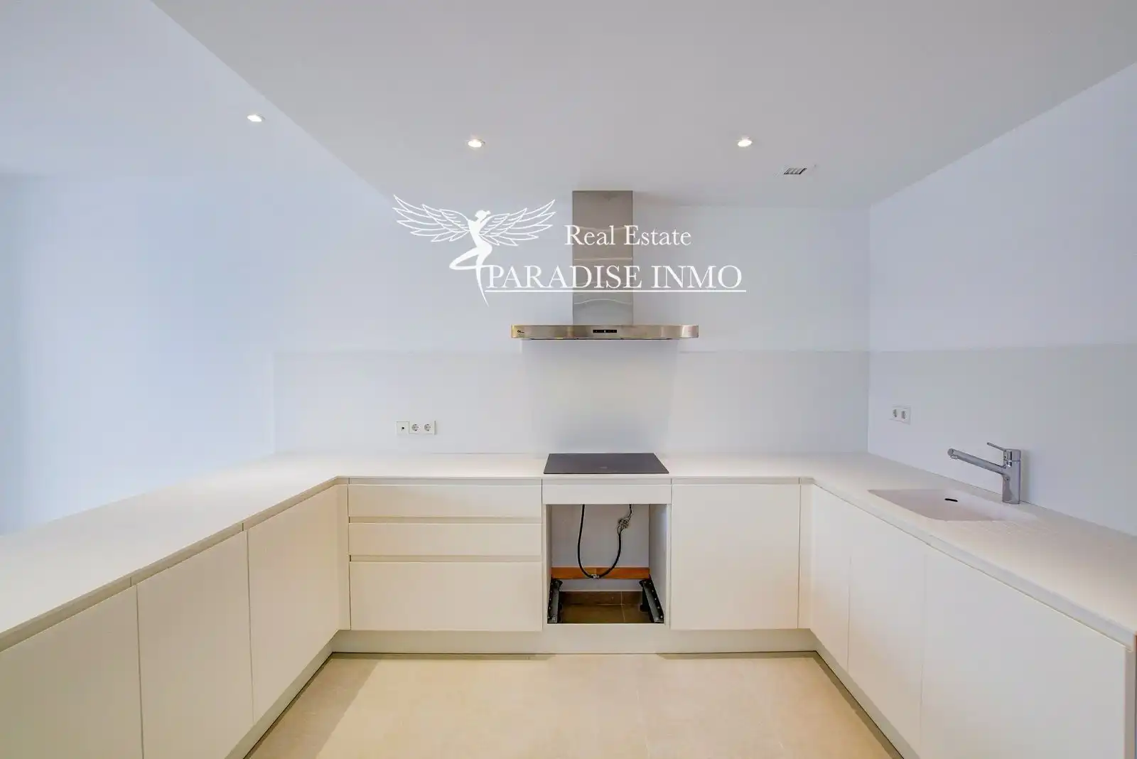 Cocina de Ático de alquiler en Santa Eulària des Riu con Aire acondicionado, Calefacción y Terraza