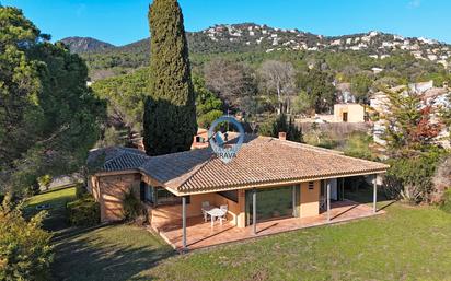 Vista exterior de Casa o xalet en venda en Santa Cristina d'Aro amb Piscina