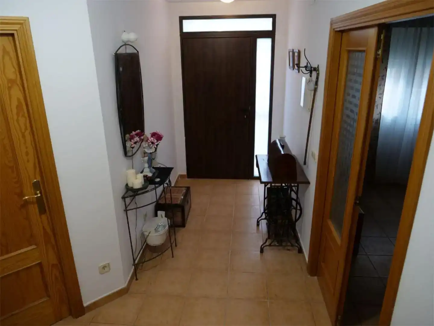 Wohnung zur Miete in Baeza mit Privatgarten, Abstellraum und Möbliert