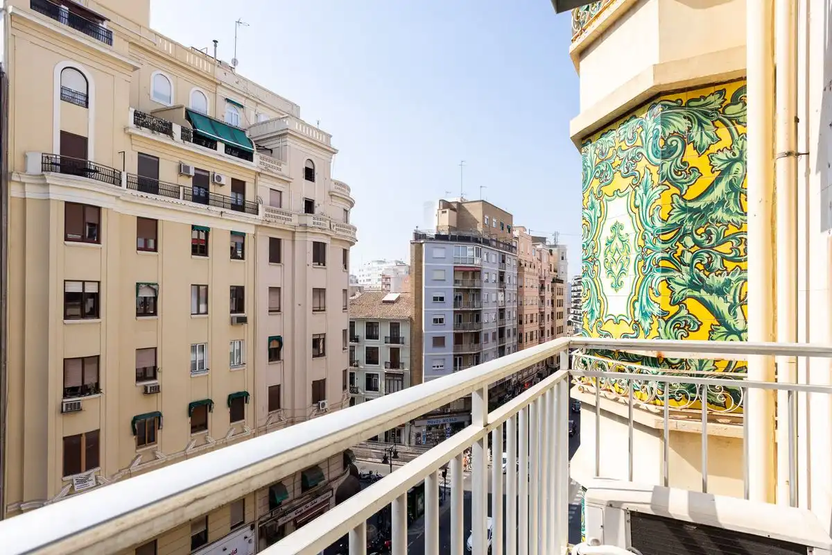 Piso con terraza en venta en Carrer de Sant Vicent Màrtir, imagen 30