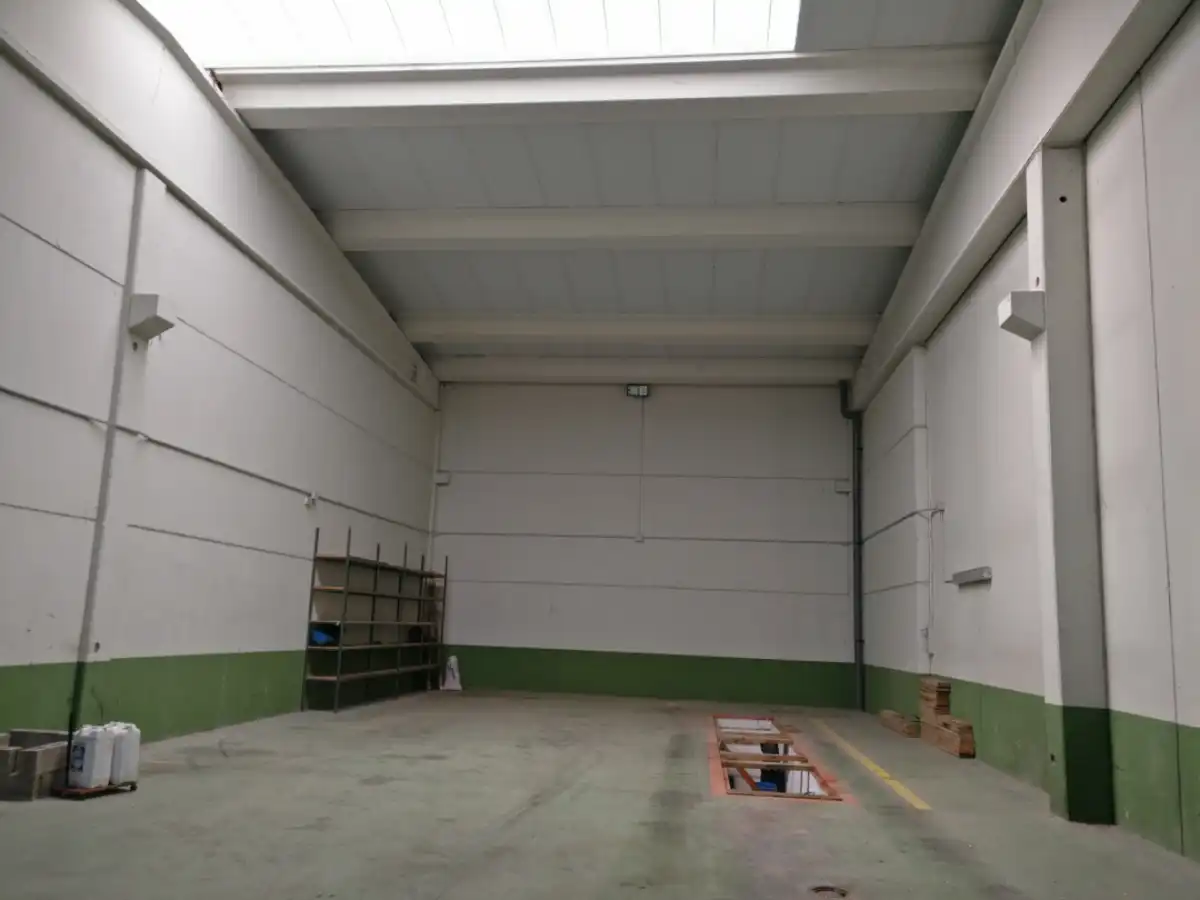 Industrial buildings for sale in Alfajarín
