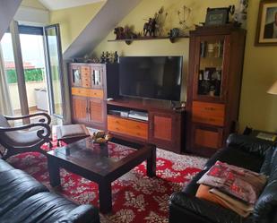 Living room of Attic for sale in Meruelo  with Heating, Terrace and Community pool