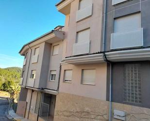 Exterior view of Flat for sale in Sueras / Suera