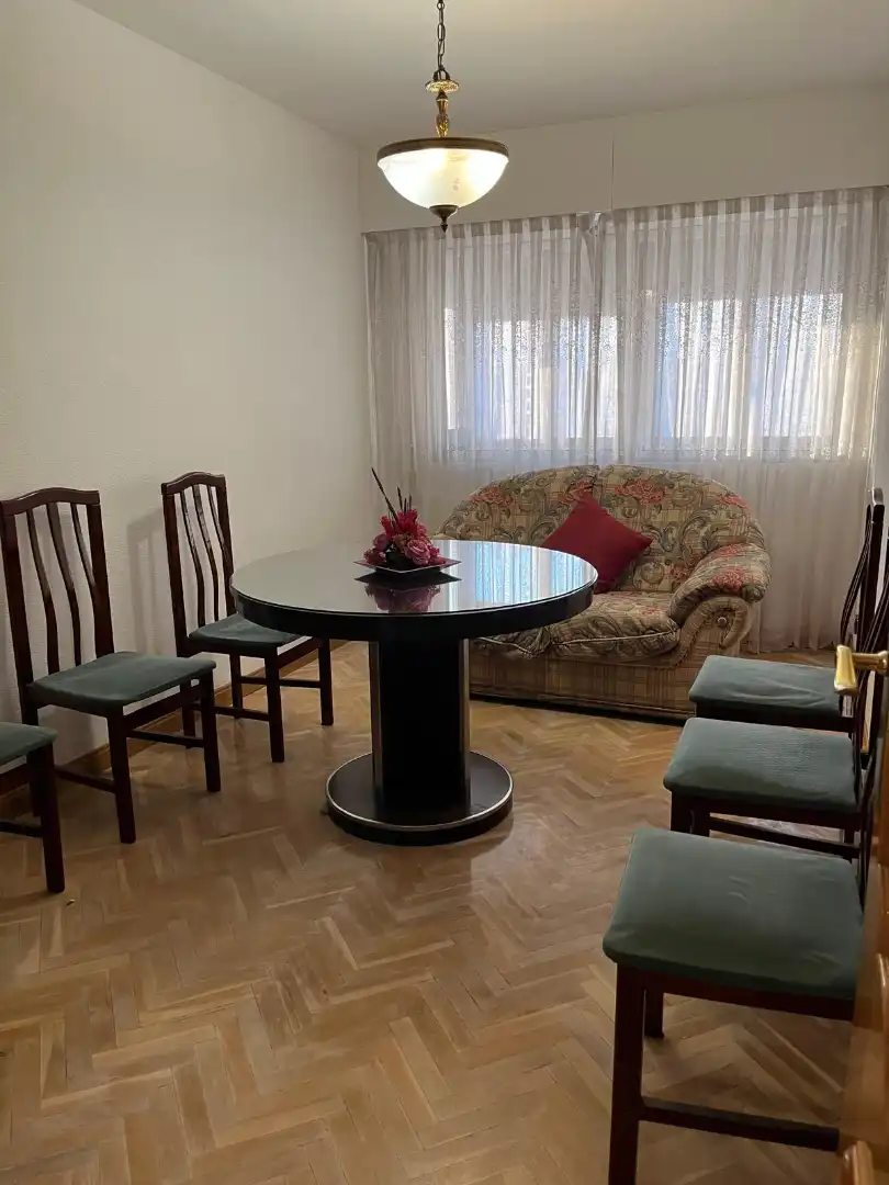 Dining room of Flat for rent in Madrid  with Air Conditioner, Heating and Parquet flooring