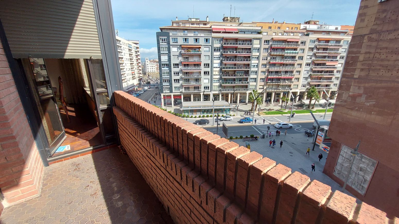 Vista exterior de Piso en venta en  Logroño con Calefacción, Parquet y Terraza