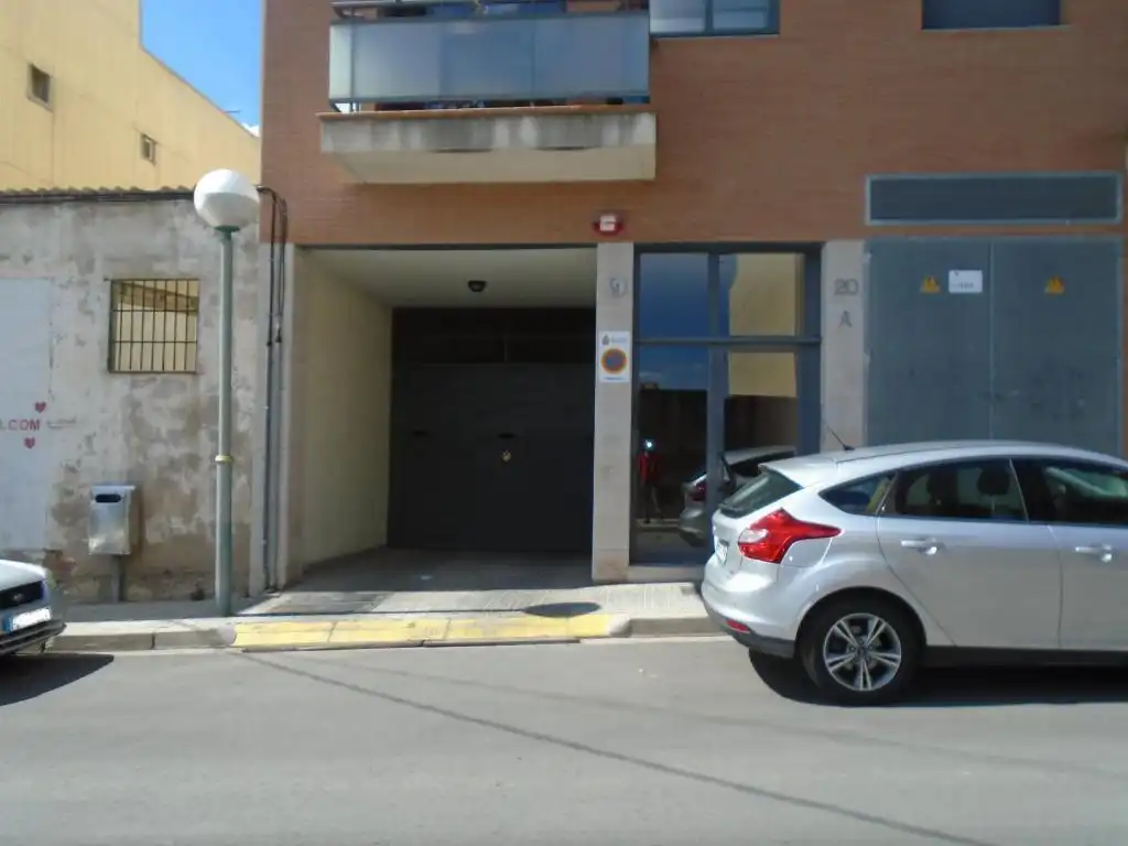 Aparcament amb ascensor en venda a C/ Vint i vuit, imagen 14