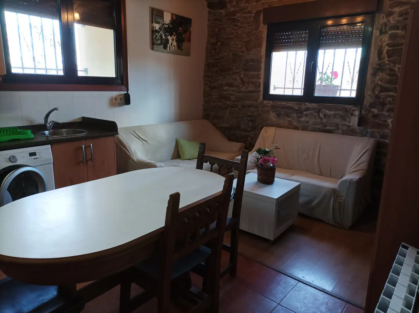 Sala d'estar de Finca rústica en venda en Gatika amb Calefacció, Jardí privat i Rentadora
