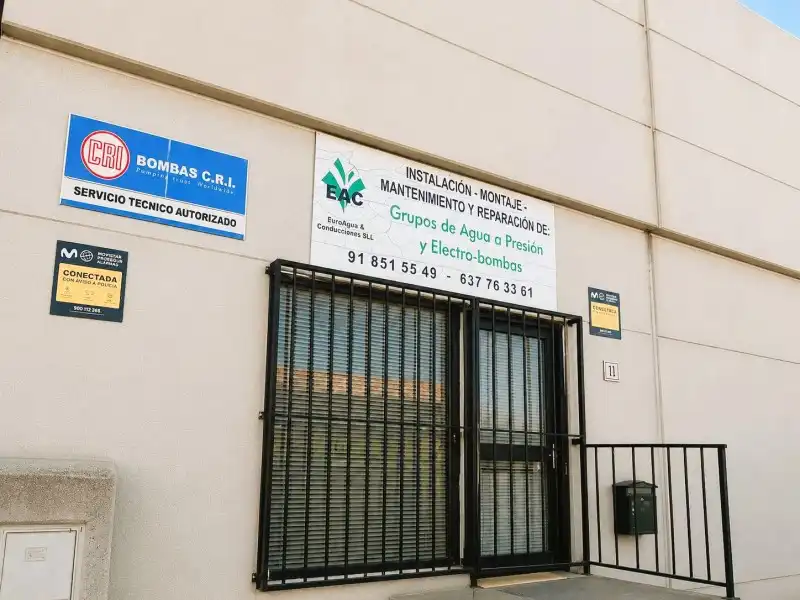 Oficina en traspàs a Calle Lapislázuli 11