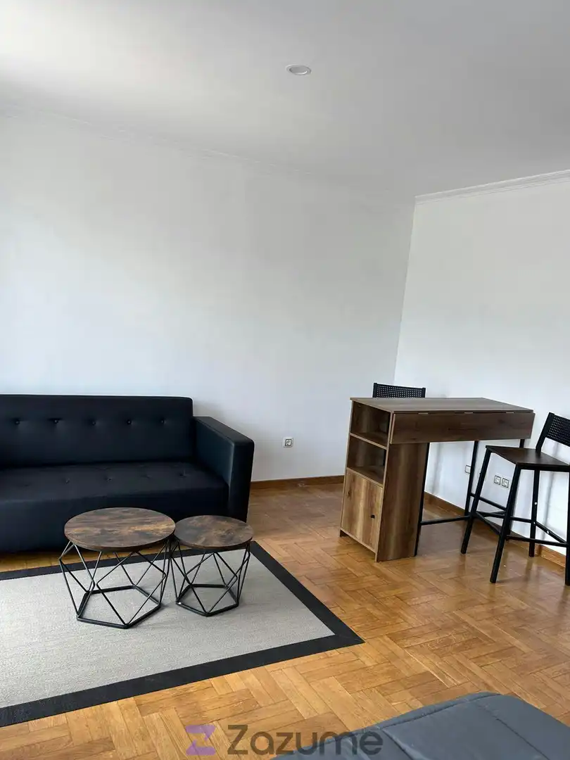 Wohnzimmer von Wohnung zur Miete in Llanes mit Heizung, Parkett und Terrasse
