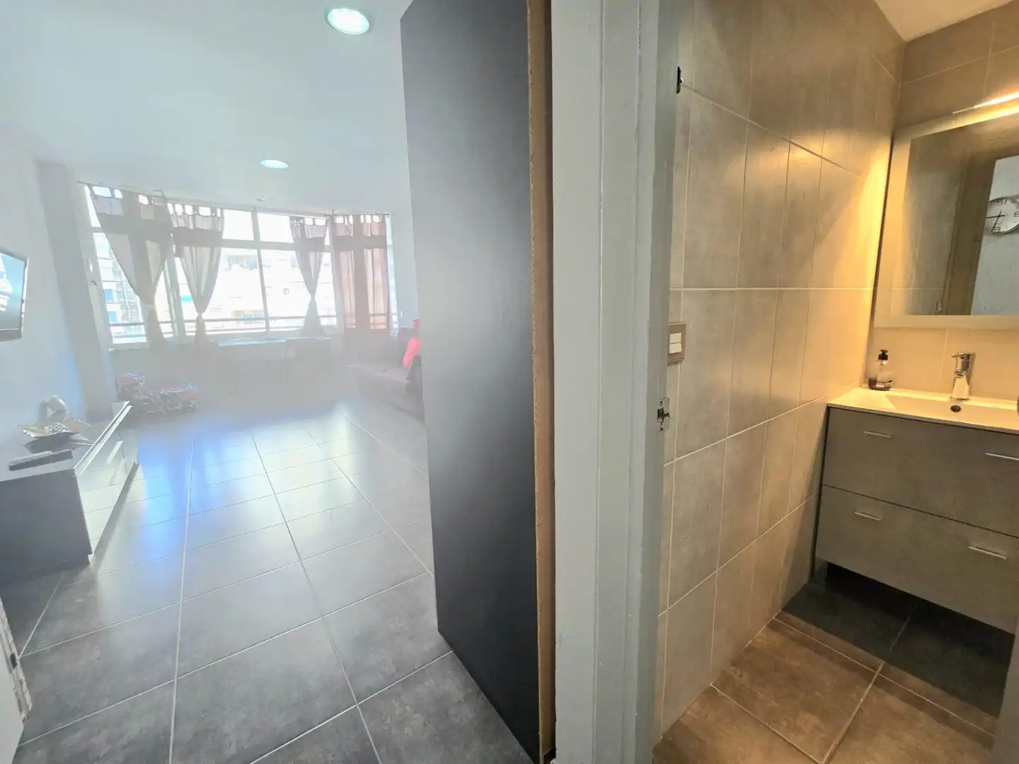 Study for sale in Torremolinos  with Air Conditioner, Terrace and Furnished