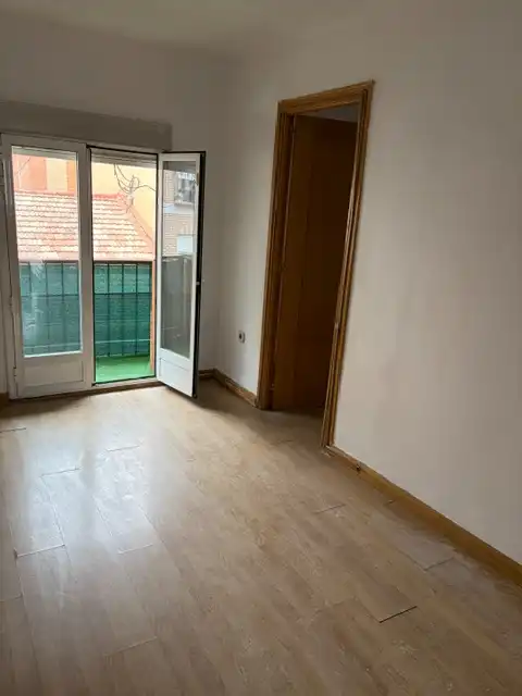 Habitación de Piso en venta en Carabanchel