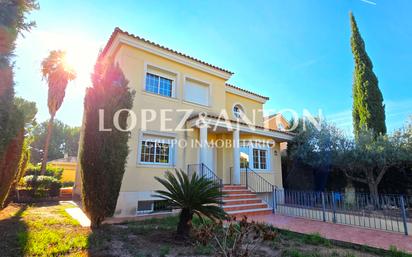 Exterior view of House or chalet for sale in L'Eliana  with Air Conditioner, Heating and Private garden