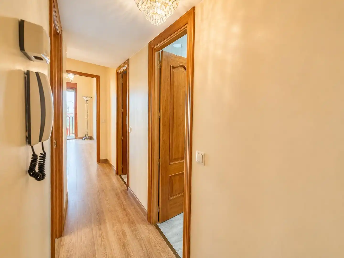 Wohnung zum Verkauf in Madrid mit Heizung, Parkett und Terrasse