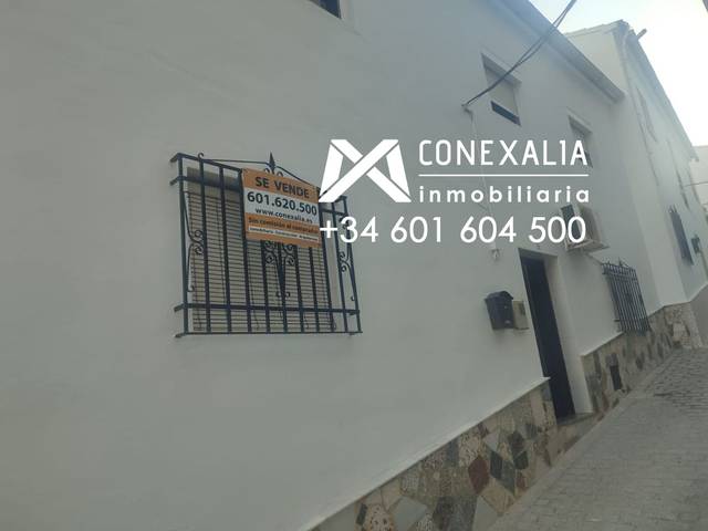 Casa-chalet en Venta en Setenil de las Bodegas