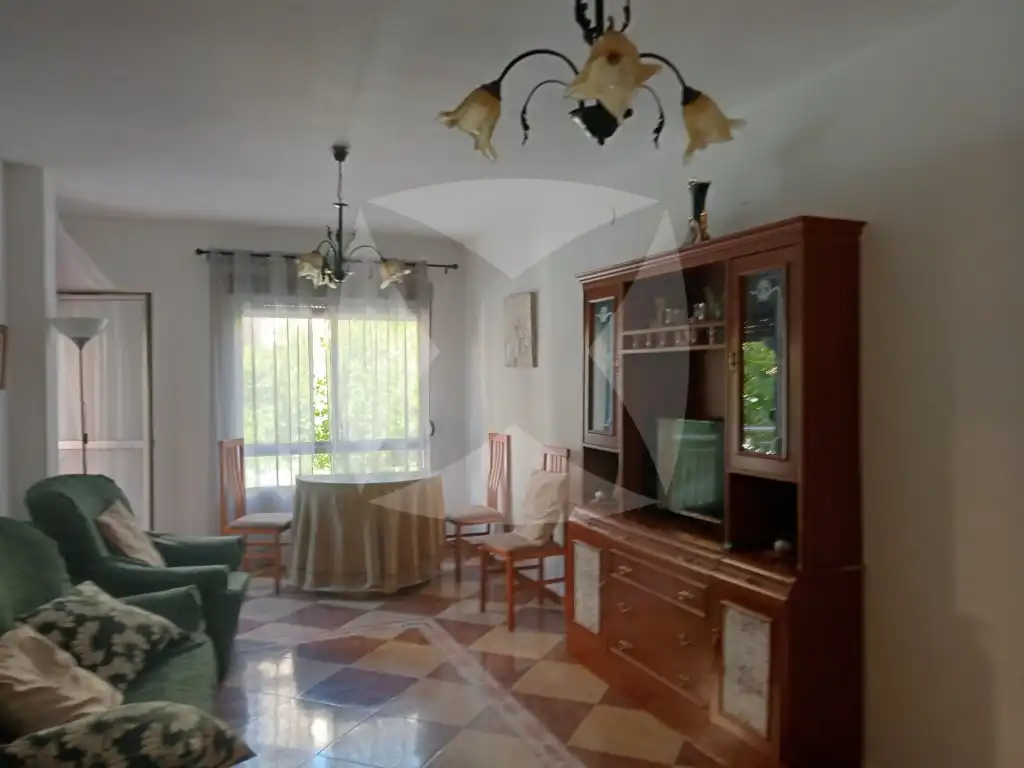 Sala d'estar de Pis en venda en Cáceres amb Terrassa i Moblat