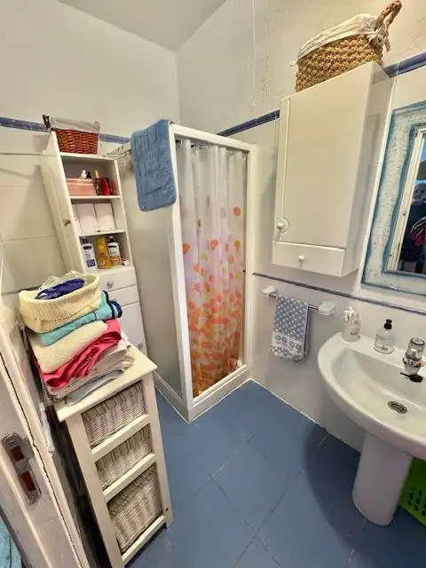 Bathroom of Residential for sale in Sevilla