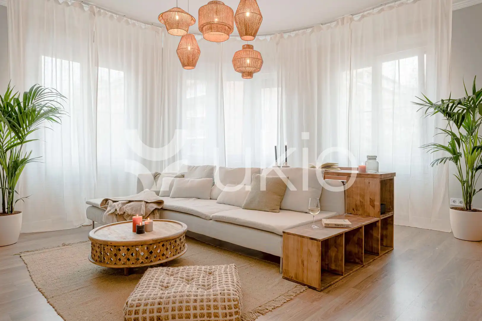 Sala de estar de Apartamento de alquiler en Madrid con Aire acondicionado, Calefacción y Terraza
