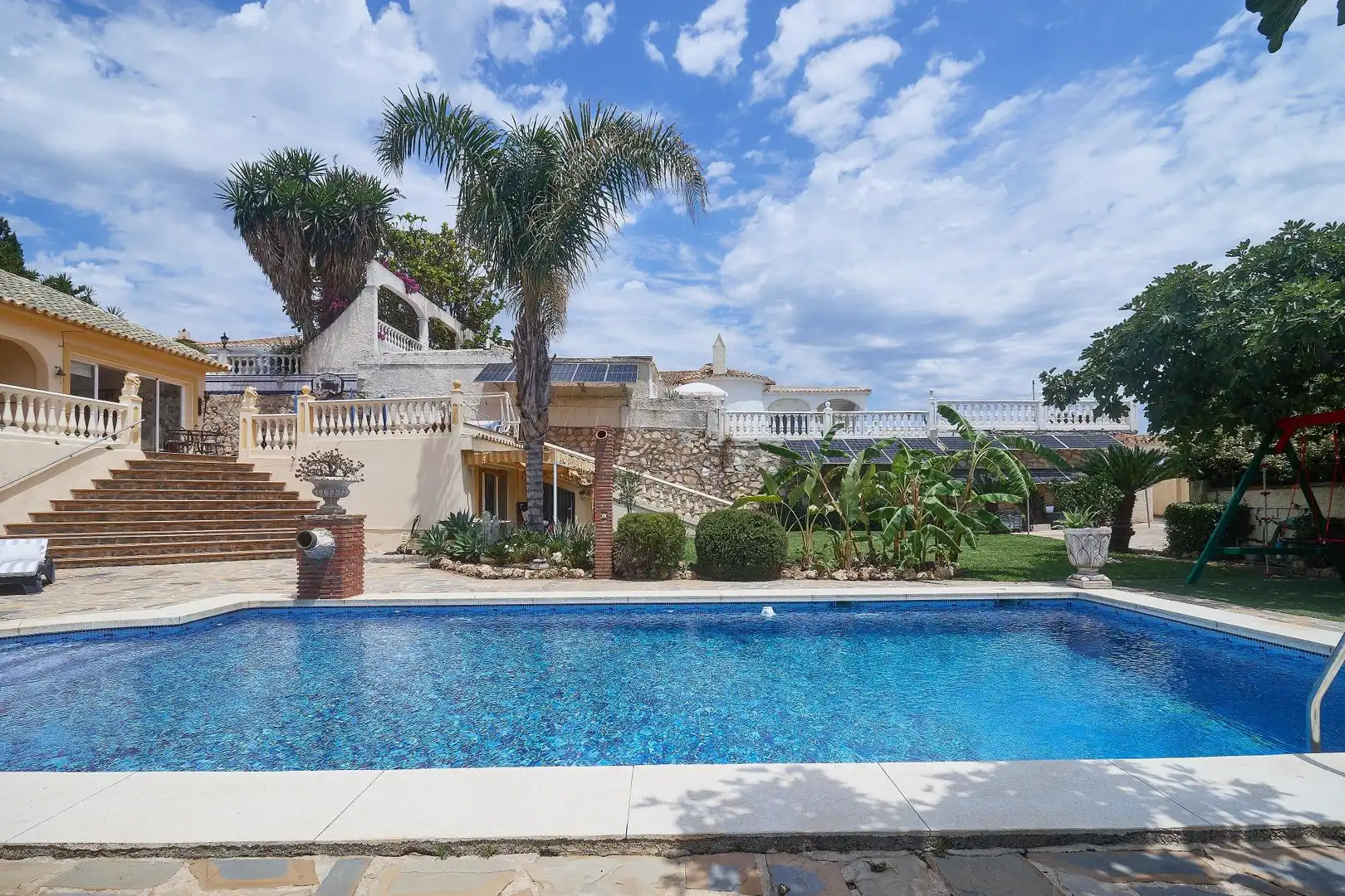 Chalet con piscina en venta en El Faro de Calaburra - Chaparral, imagen 38