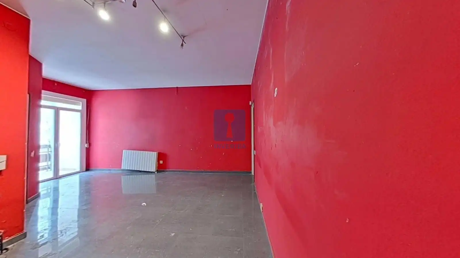 Piso en venta en Barcelona con Calefacción y Terraza