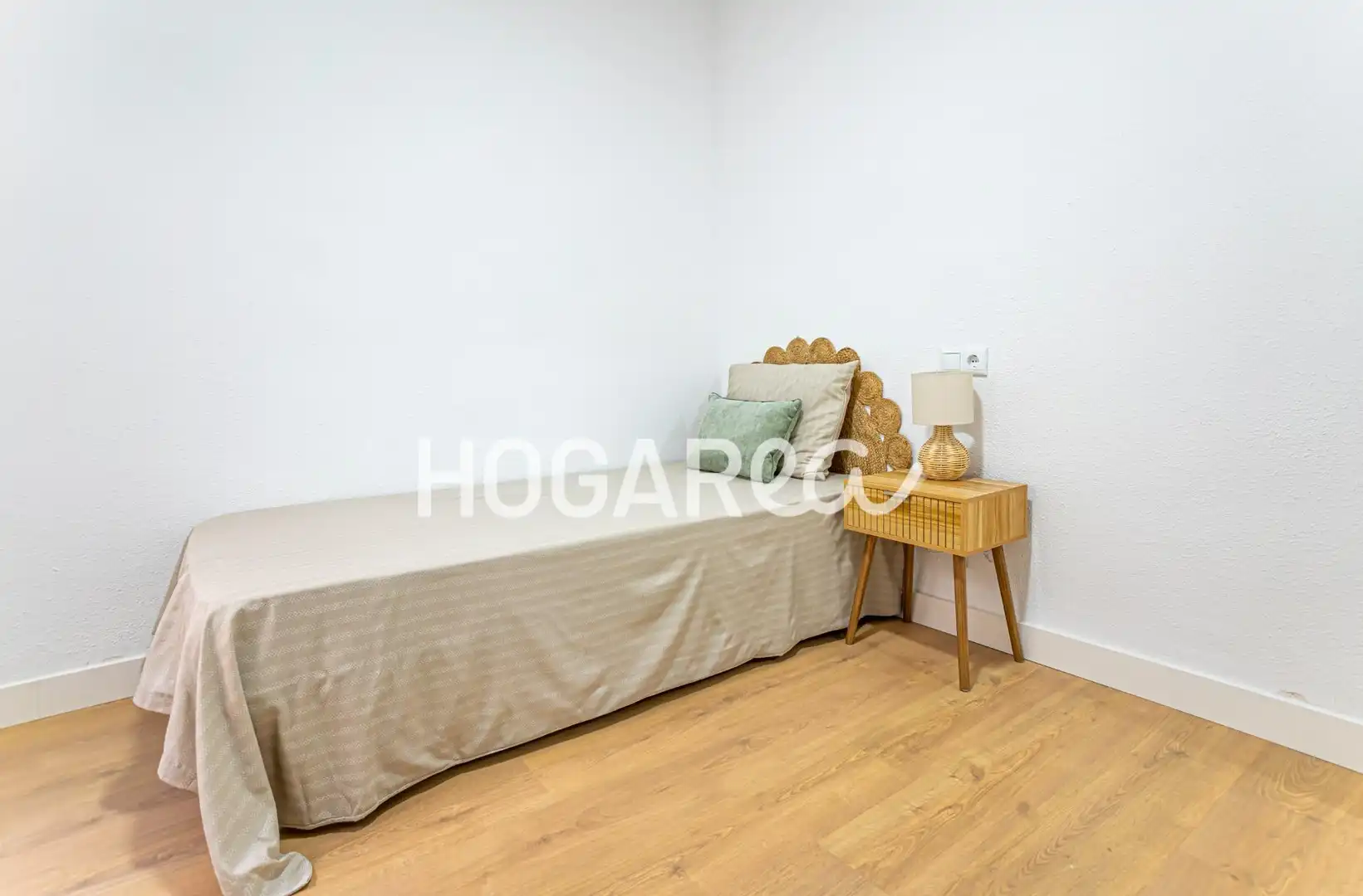 Habitación de Piso en venta en Rincón de la Victoria con Jardín privado, Parquet y Terraza