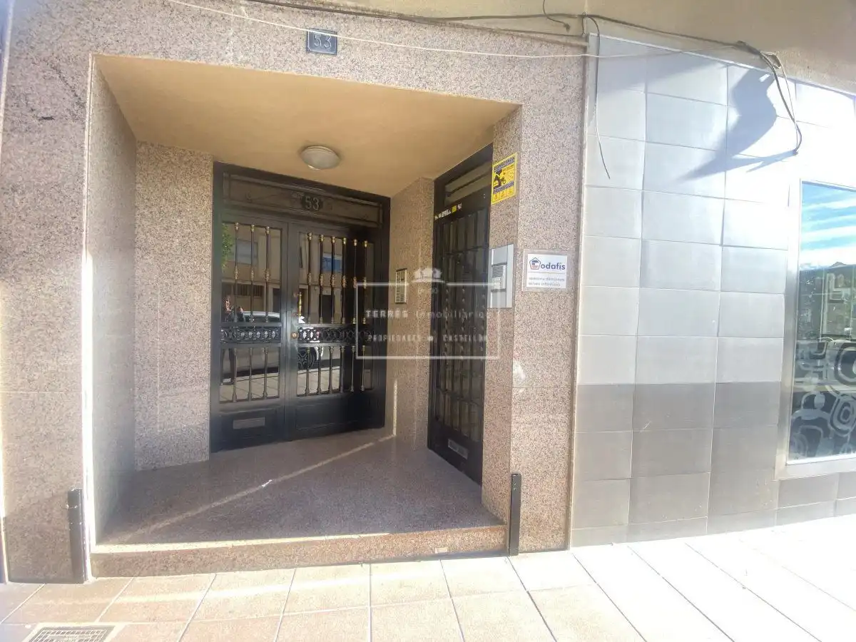 Oficina en venda a Piscinas