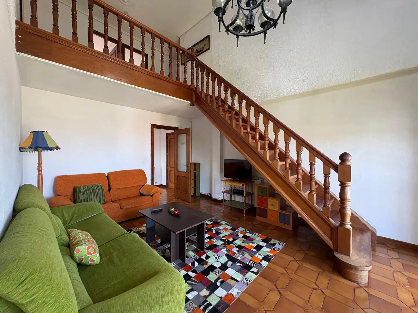Sala d'estar de Dúplex en venda en Torrelavega  amb Moblat